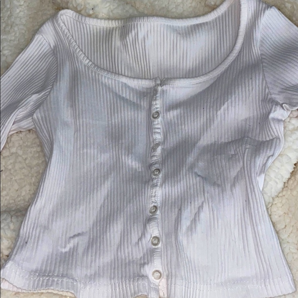 Long sleeve crop top